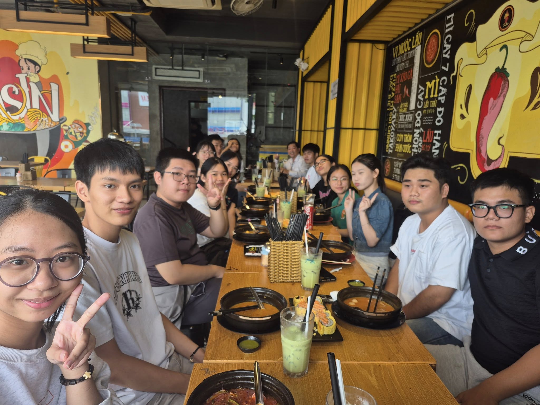 Lớp học vui vẻ