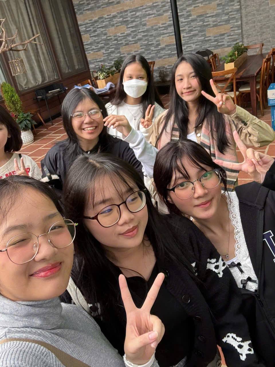 Niềm vui của các con                                                                                                                                                                                                                                           