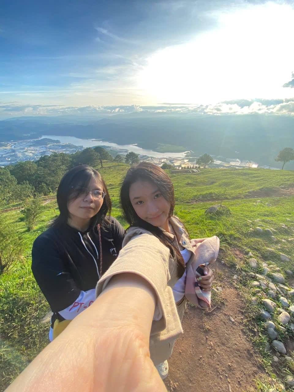 Niềm vui tuổi học trò                                                                                                                                                                                                                                          